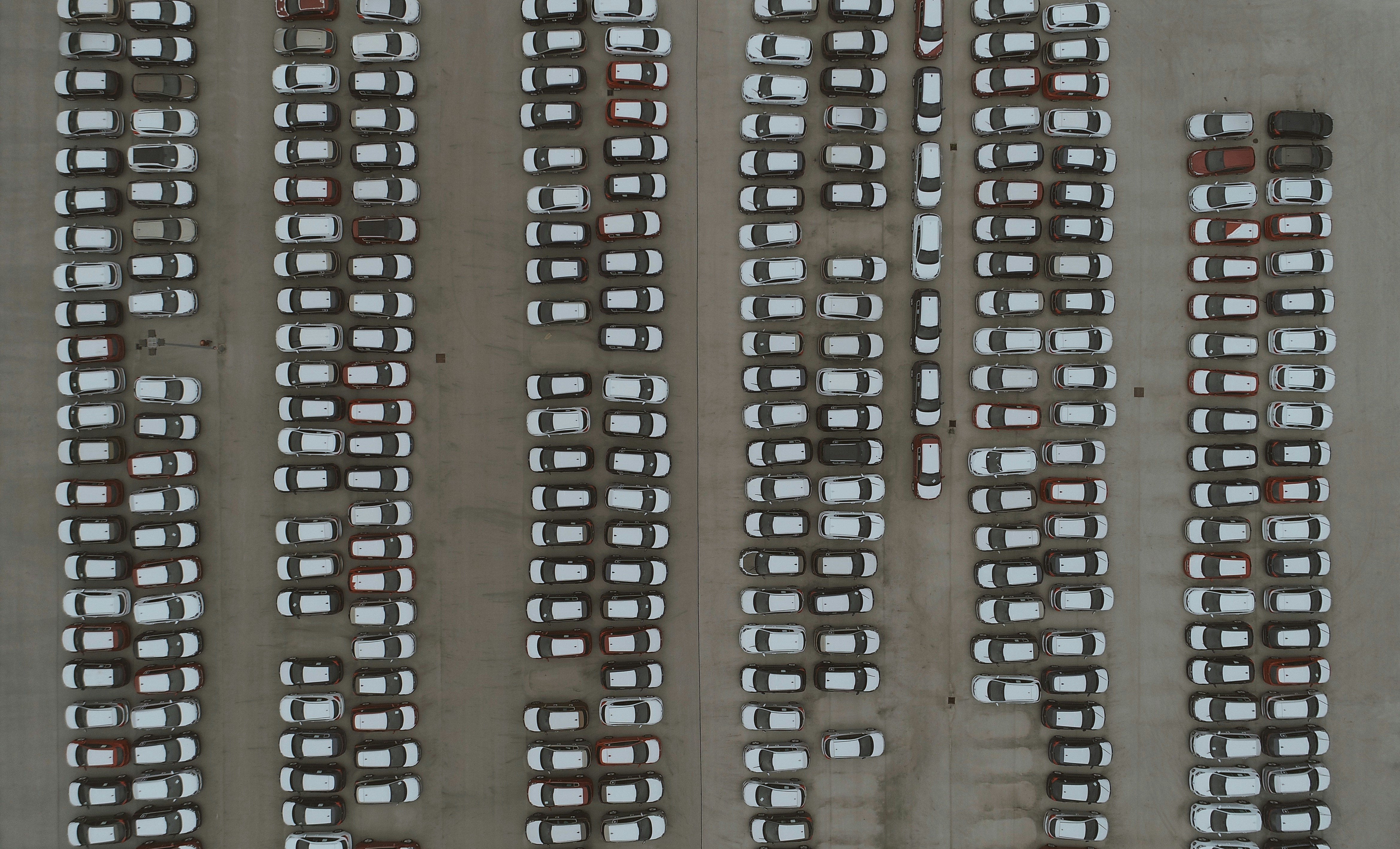 aerial photography of cars
